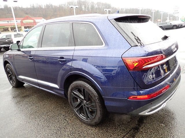 2024 Audi Q7 Premium Plus