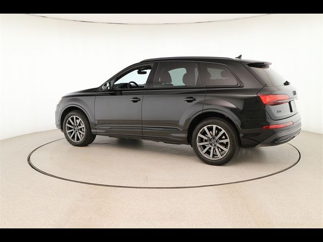 2024 Audi Q7 Premium Plus