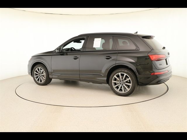 2024 Audi Q7 Premium Plus