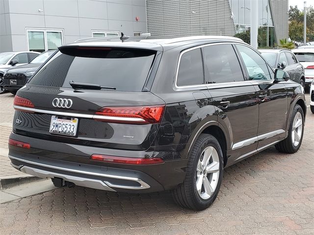 2024 Audi Q7 Premium Plus