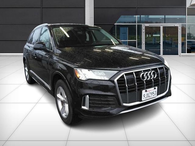 2024 Audi Q7 Premium Plus