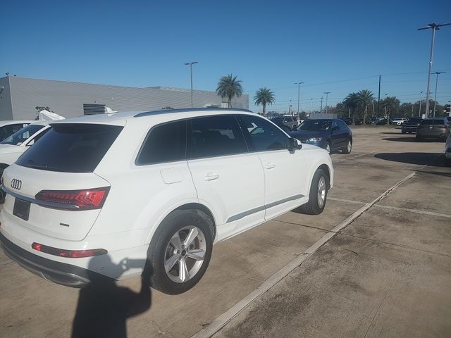 2024 Audi Q7 Premium Plus