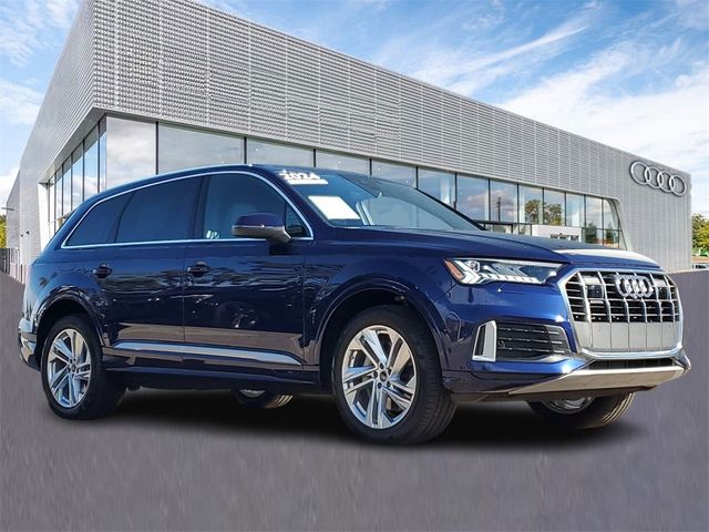 2024 Audi Q7 Premium Plus