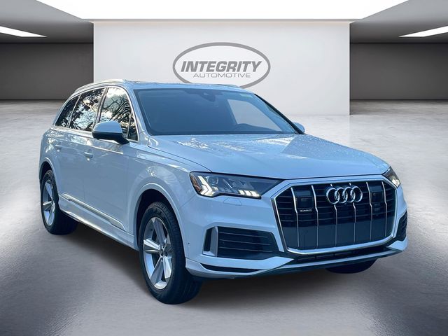 2024 Audi Q7 Premium Plus