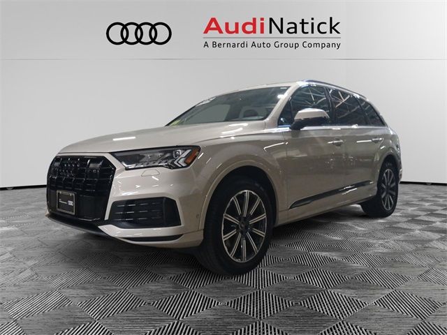 2024 Audi Q7 Premium Plus