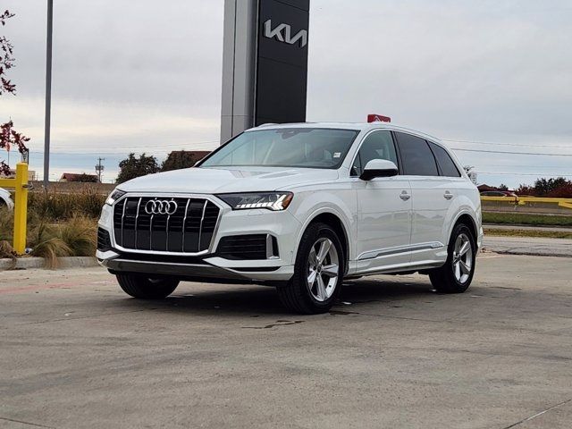 2024 Audi Q7 Premium Plus