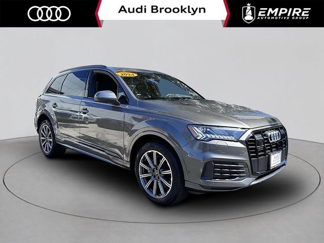 2024 Audi Q7 Premium Plus