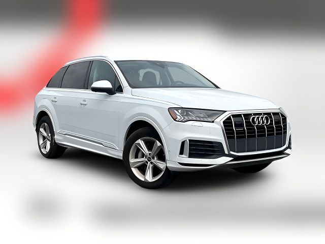 2024 Audi Q7 Premium Plus