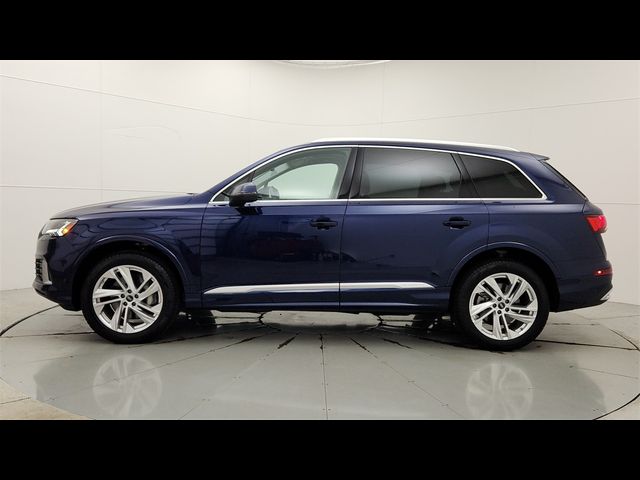 2024 Audi Q7 Premium Plus