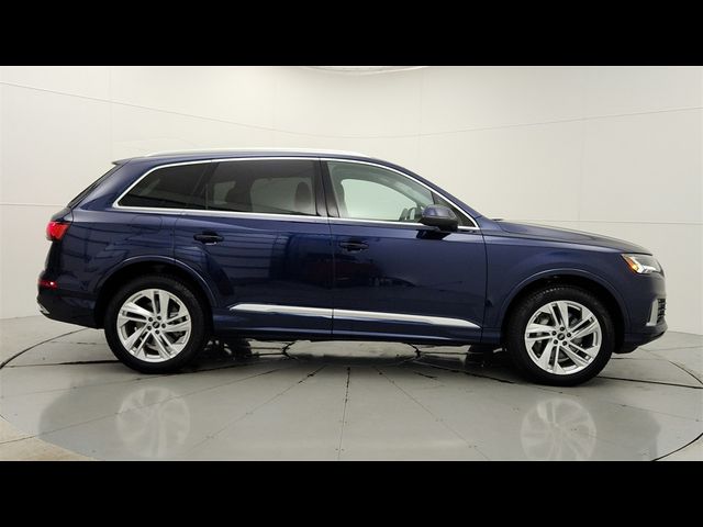 2024 Audi Q7 Premium Plus