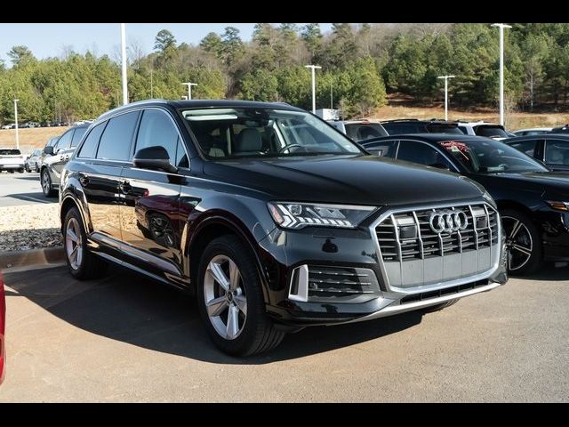 2024 Audi Q7 Premium Plus