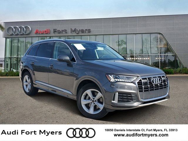 2024 Audi Q7 Premium Plus