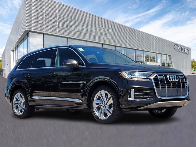 2024 Audi Q7 Premium Plus