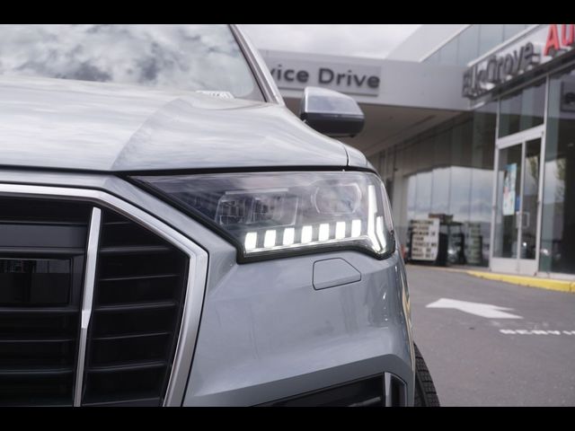 2024 Audi Q7 Premium Plus