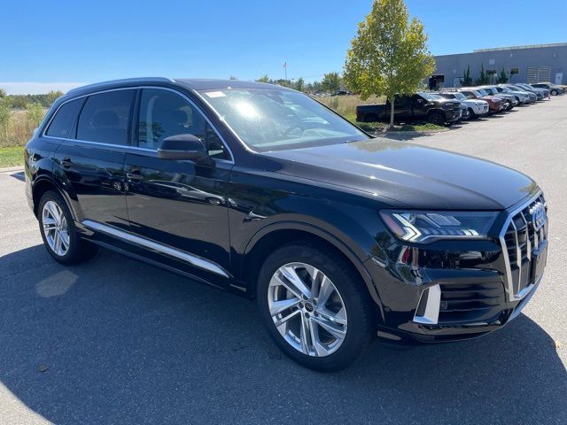 2024 Audi Q7 Premium