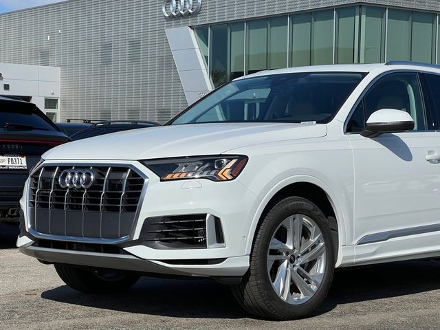 2024 Audi Q7 Premium Plus