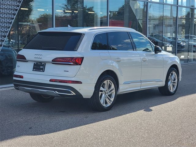 2024 Audi Q7 Premium Plus