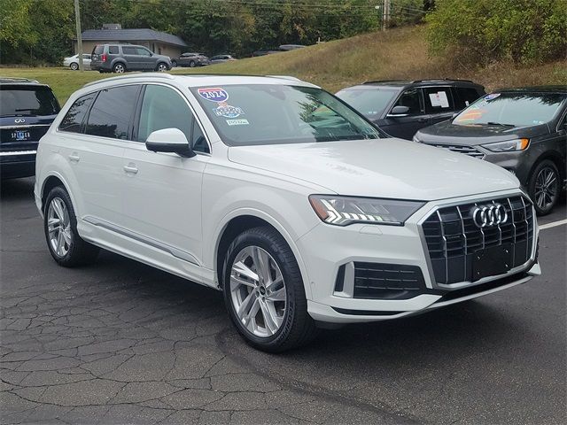 2024 Audi Q7 Premium Plus