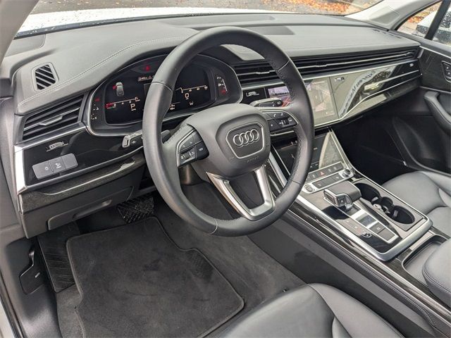 2024 Audi Q7 Premium Plus