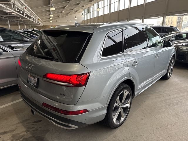 2024 Audi Q7 Premium Plus