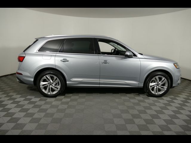 2024 Audi Q7 Premium Plus