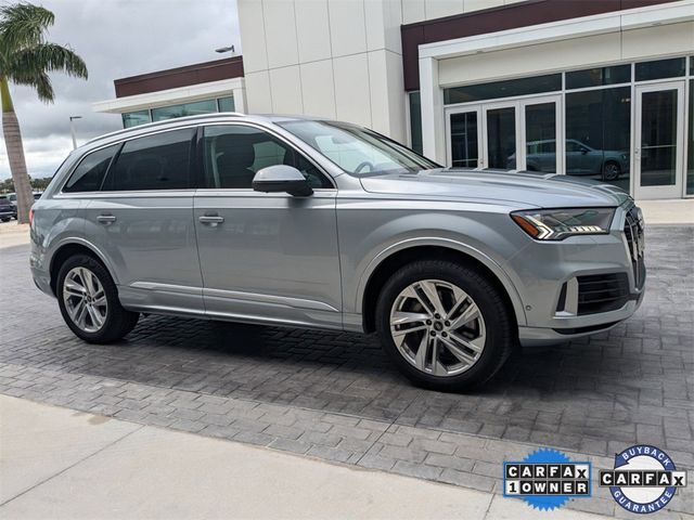 2024 Audi Q7 Premium Plus