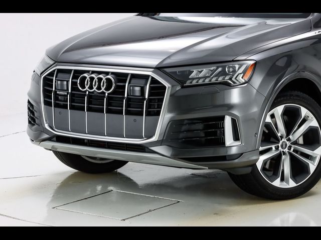 2024 Audi Q7 Premium Plus