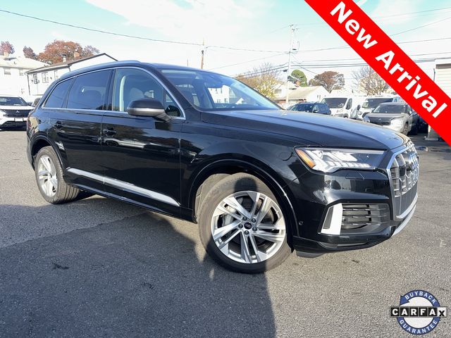 2024 Audi Q7 Premium Plus