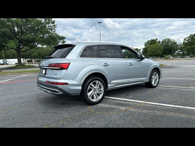 2024 Audi Q7 Premium Plus