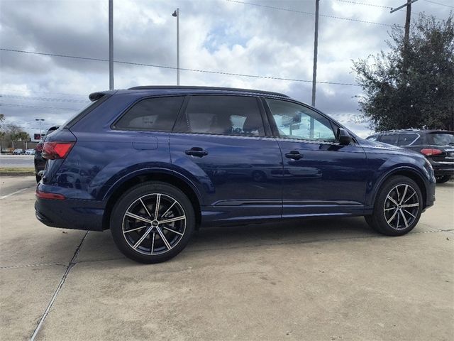 2024 Audi Q7 Premium Plus