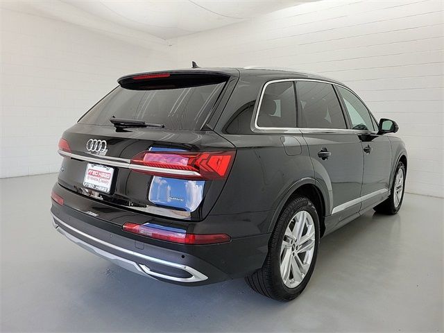 2024 Audi Q7 Premium Plus