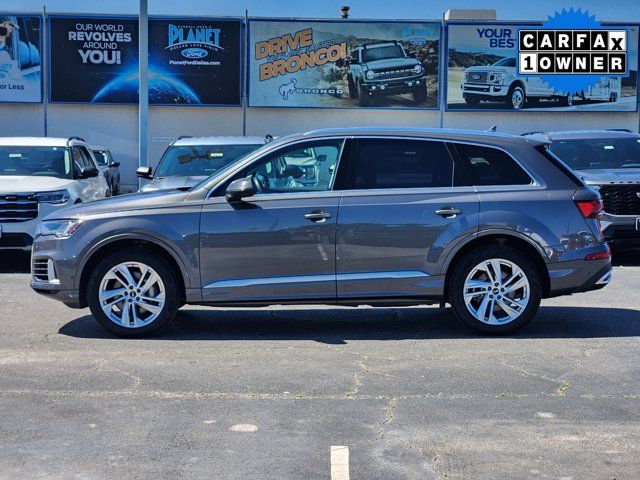 2024 Audi Q7 Premium Plus