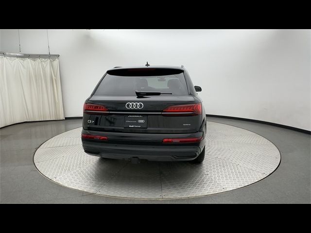 2024 Audi Q7 Premium Plus