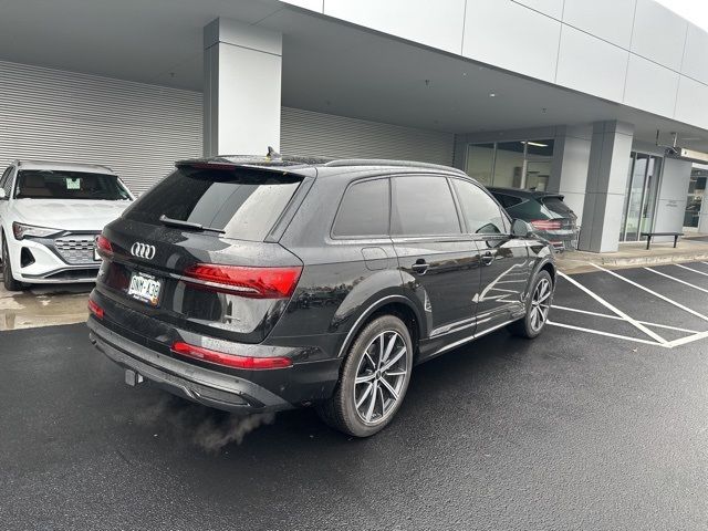 2024 Audi Q7 Premium Plus