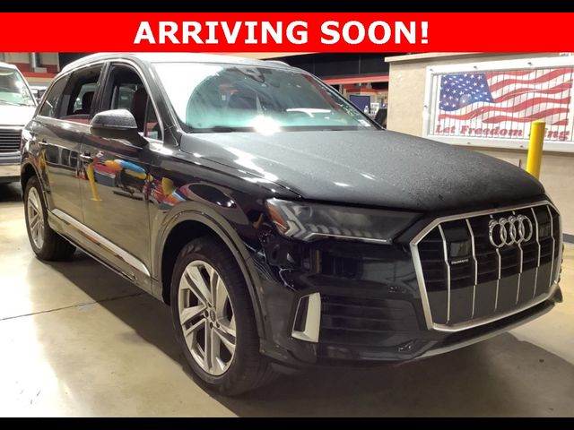 2024 Audi Q7 Premium Plus