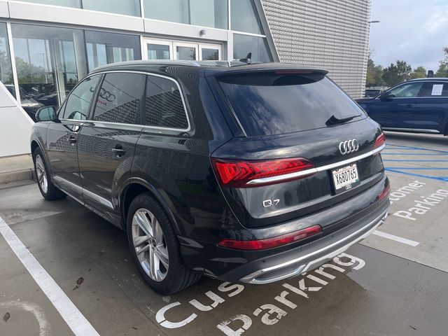 2024 Audi Q7 Premium Plus