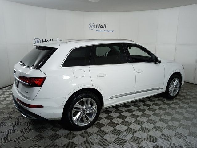 2024 Audi Q7 Premium Plus