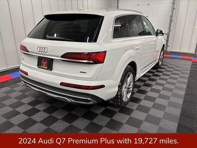 2024 Audi Q7 Premium Plus