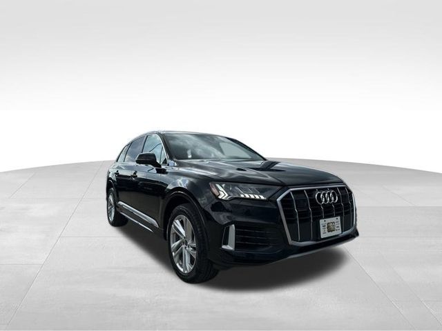 2024 Audi Q7 Premium Plus