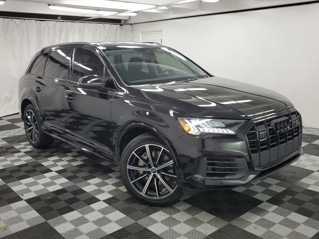 2024 Audi Q7 Premium Plus