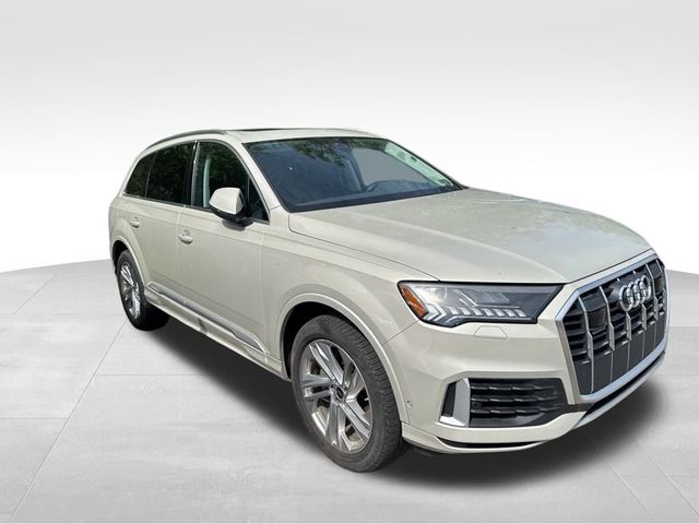 2024 Audi Q7 Premium Plus