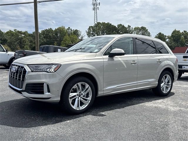 2024 Audi Q7 Premium Plus