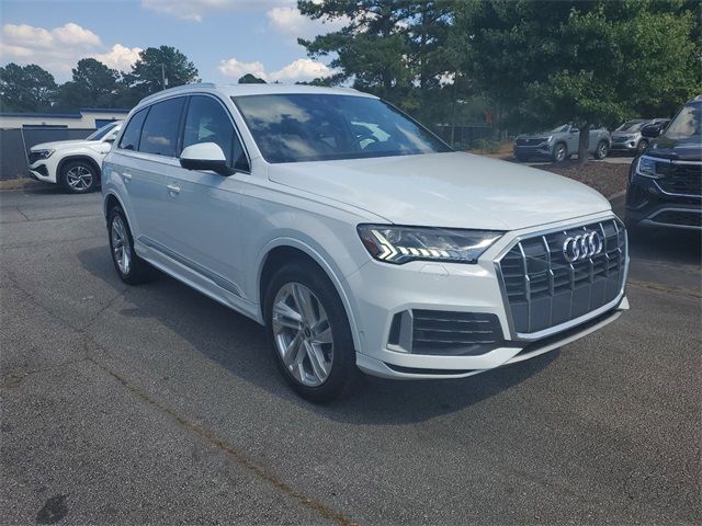 2024 Audi Q7 Premium Plus