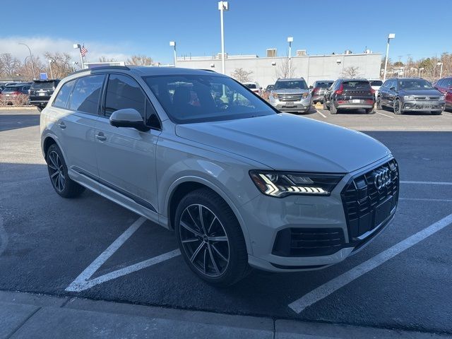 2024 Audi Q7 Premium Plus