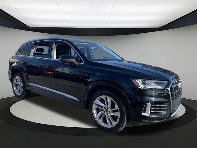2024 Audi Q7 Premium Plus
