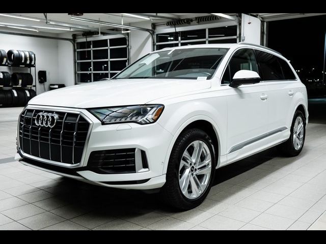 2024 Audi Q7 Premium Plus