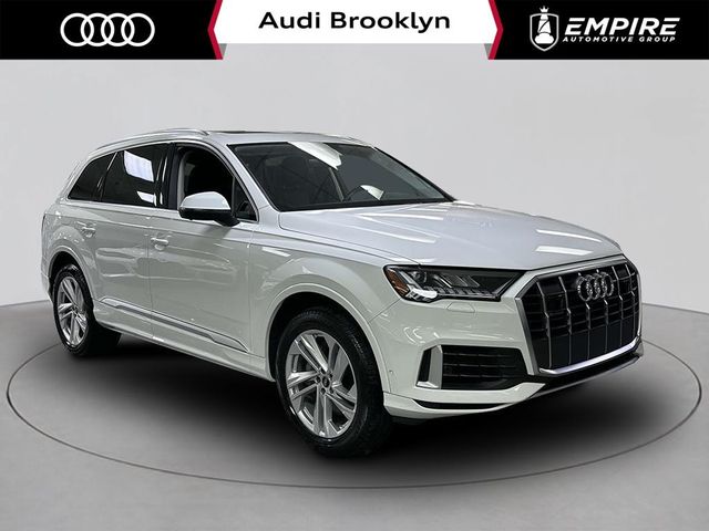 2024 Audi Q7 Premium Plus