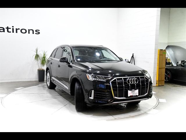 2024 Audi Q7 Premium Plus