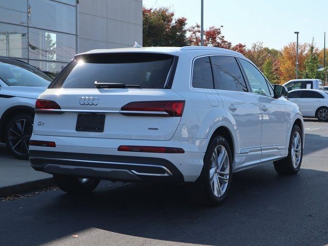 2024 Audi Q7 Premium Plus