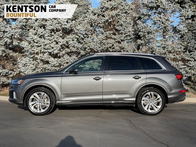 2024 Audi Q7 Premium Plus